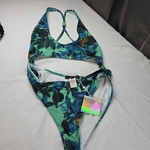 NWT MissGuided Women's Jungle Print One-Piece Swimsuit Cutout High Rise Sz10